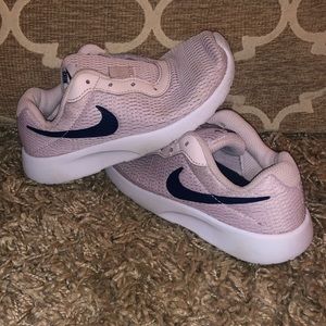 Girls sz. 13 Nike